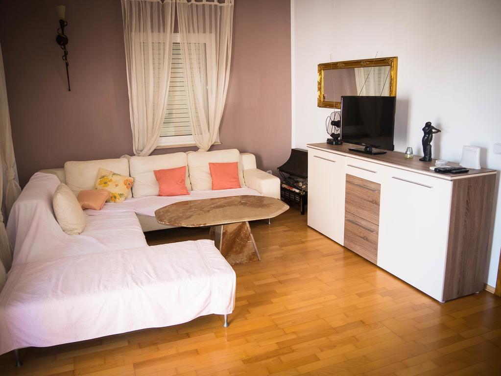 Take It Easy Apartments Slatine Dış mekan fotoğraf